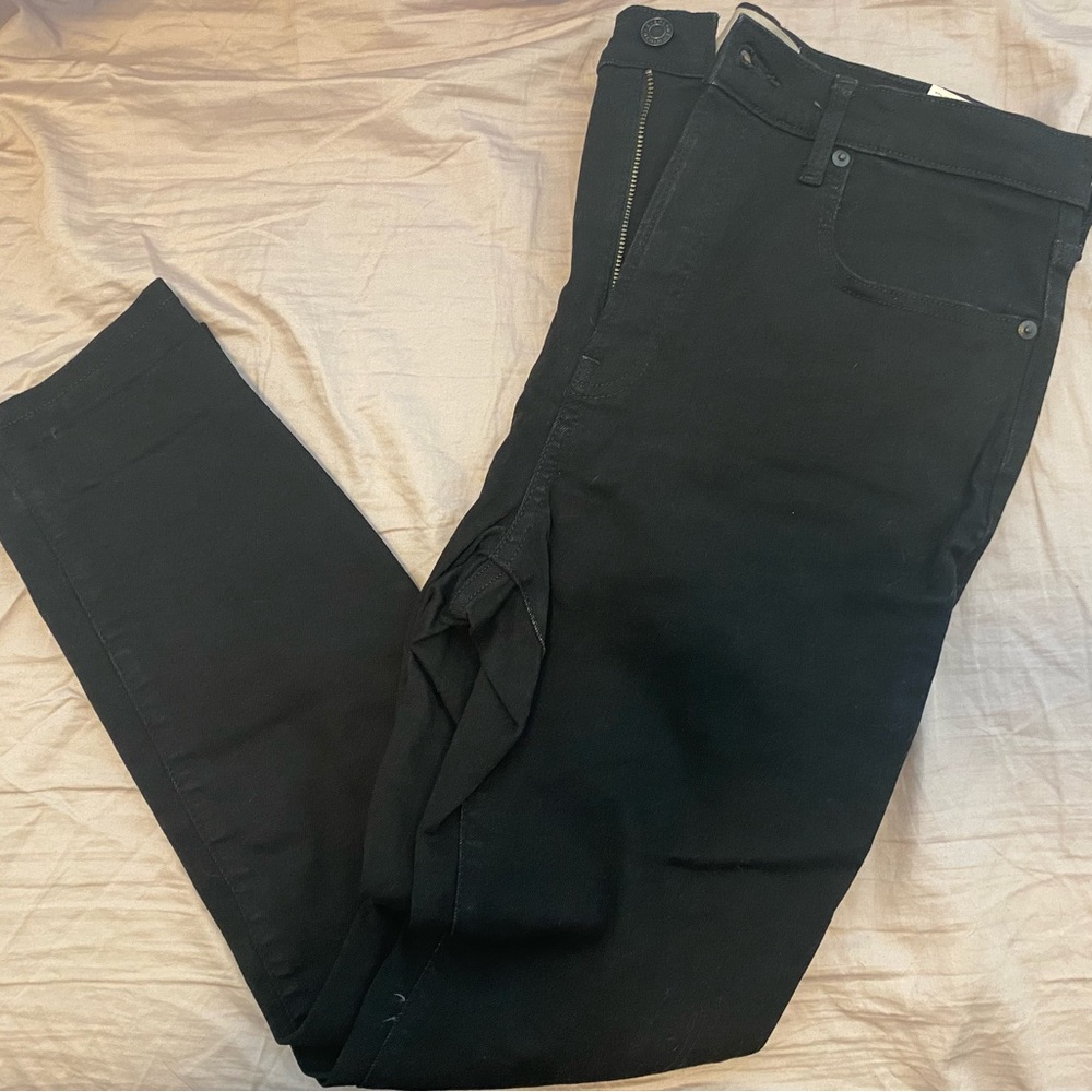 Everlane black high rise skinny jeans